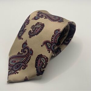 Windsor 100% Silk Paisley Patterned Tan Tie